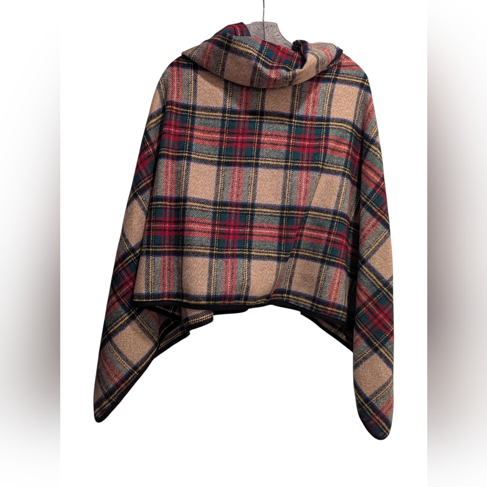 Sweaterworks Tan Brown Red Green Plaid Poncho Snap Collar One Size Fits Most EUC - Picture 2 of 8
